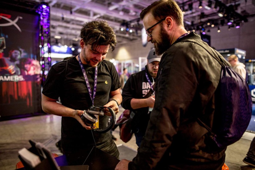 拜雅 TEAM TYGR 游戲耳機套裝閃耀歐洲 TwitchCon 大會