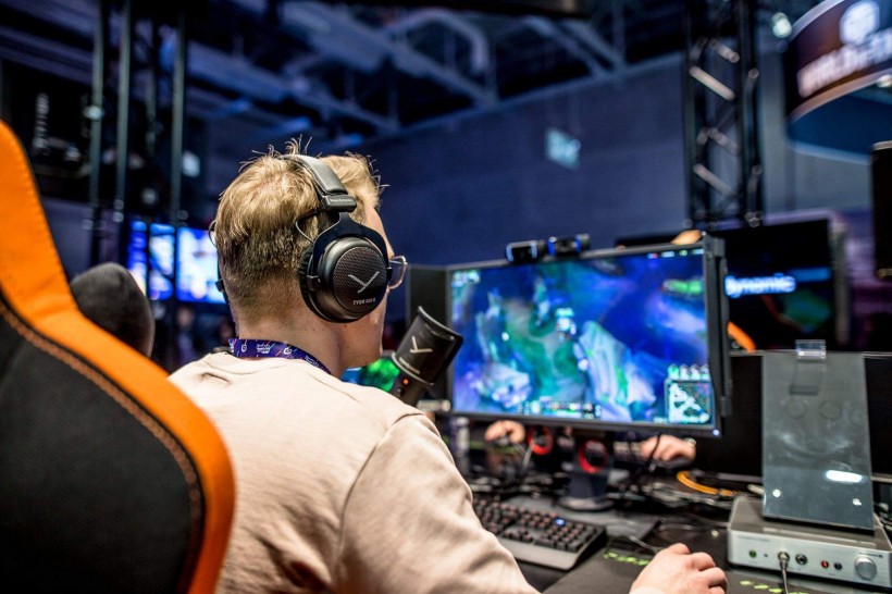 拜雅 TEAM TYGR 游戲耳機套裝閃耀歐洲 TwitchCon 大會