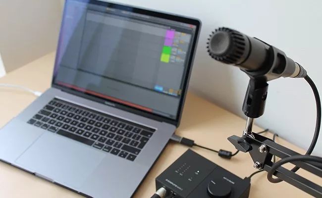 如何制作自己的播客？