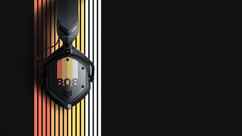 2019 年的 808 Day 怎么慶祝呢？發(fā)個(gè)紀(jì)念耳機(jī)收收情懷稅吧