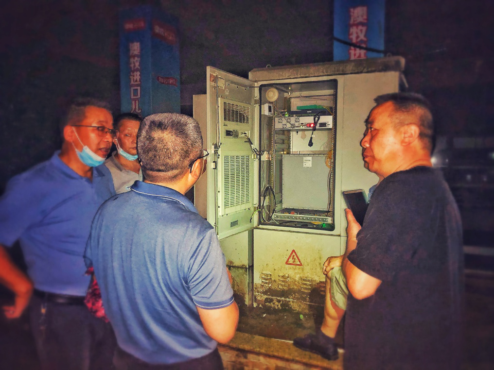 致敬！“乘風(fēng)破浪”的廣電人