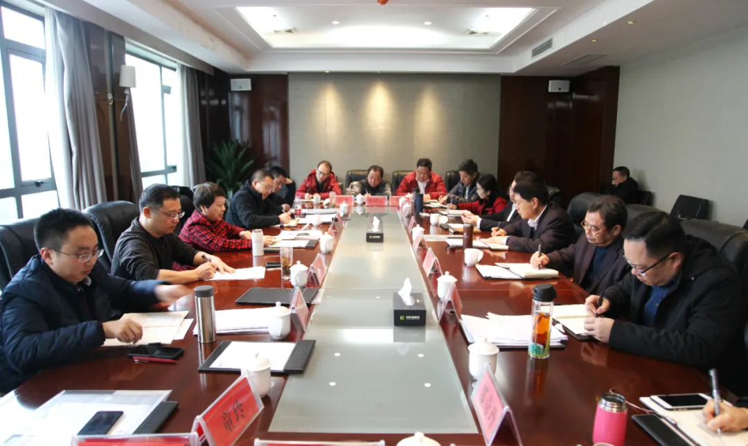 湖北廣電張建紅主持召開(kāi)襄陽(yáng)區(qū)域經(jīng)營(yíng)調(diào)研督導(dǎo)專(zhuān)題會(huì)