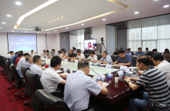 湖北廣電網(wǎng)絡召開半年工作會，張建紅強調：聚焦突出矛盾問題，精準發(fā)力開新局